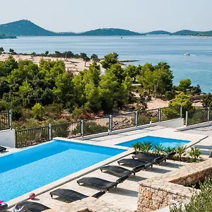 *** Camping Camp Panorama With Pool Kroatië