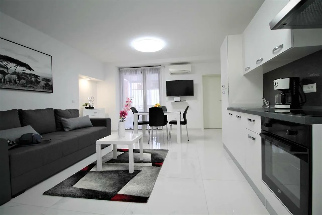 Arbel Apartments Porec 0*,  Croazia