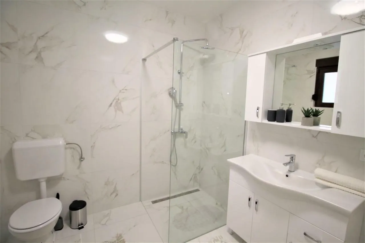 Arbel Apartments Porec