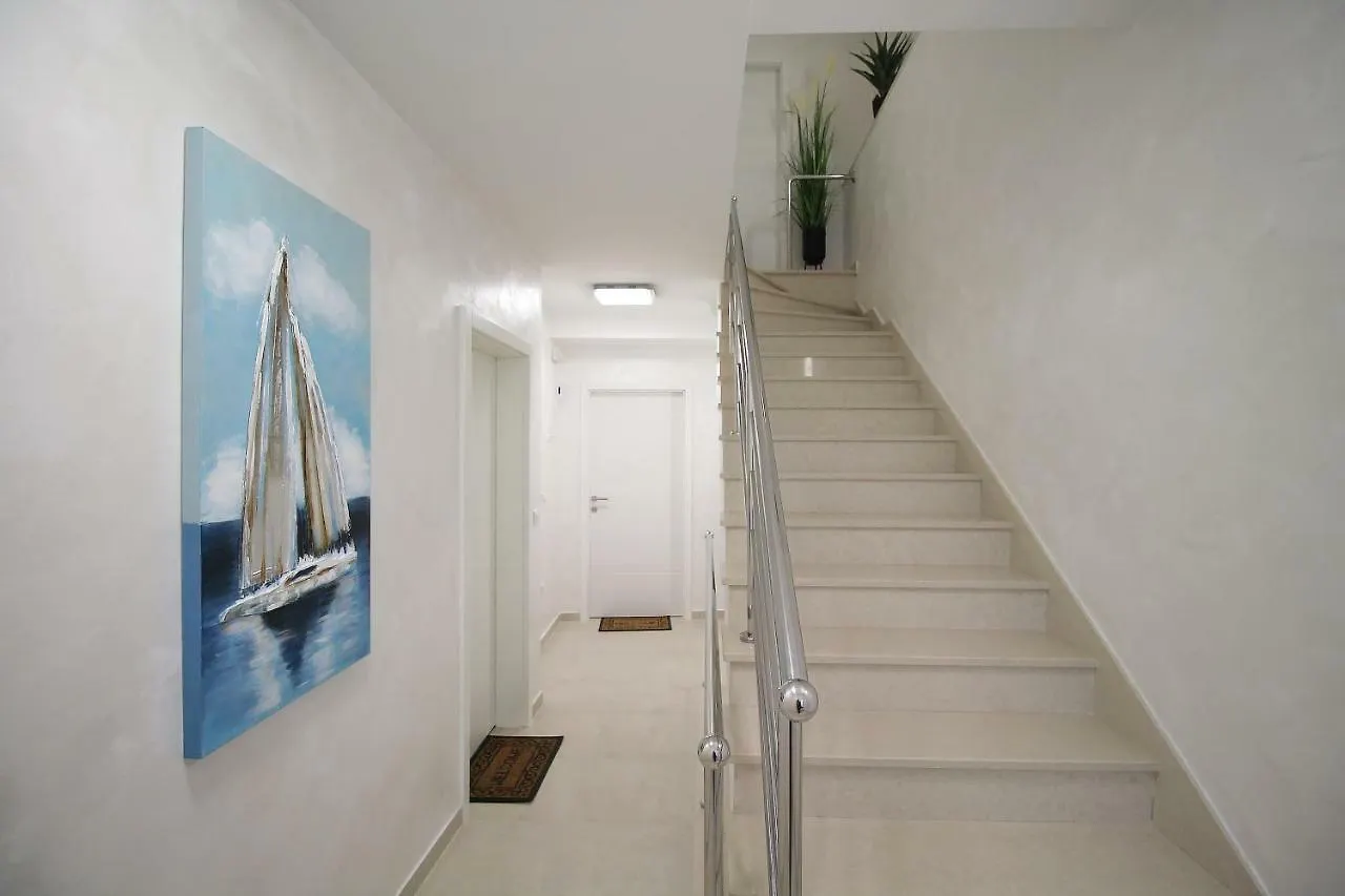 Arbel Apartments Porec